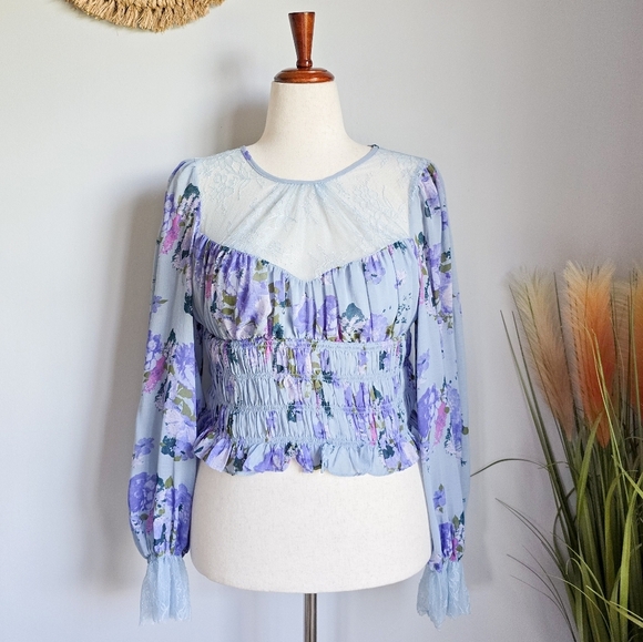 Free People, Daphne Blue Floral Lace Blouson Sleeve Smocked Blouse, SZ Large - Picture 14 of 14